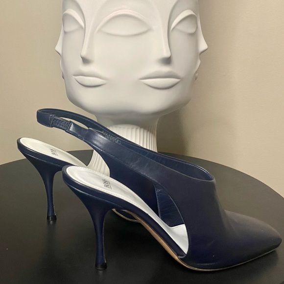 HUGO BOSS  *NWT*  Open Booties In Italian Nappa Leather - Sz 37 - Dark Blue - Picture 8 of 11